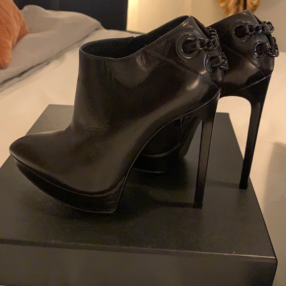 Saint Laurent Black booties